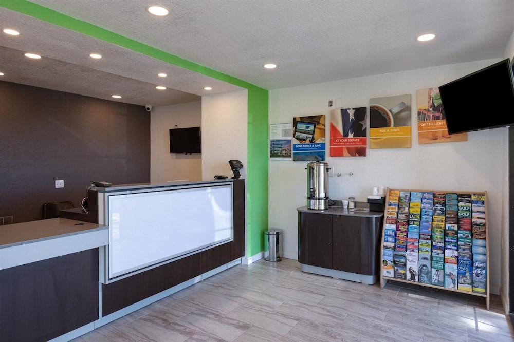 Motel 6-Barstow, Ca Екстер'єр фото