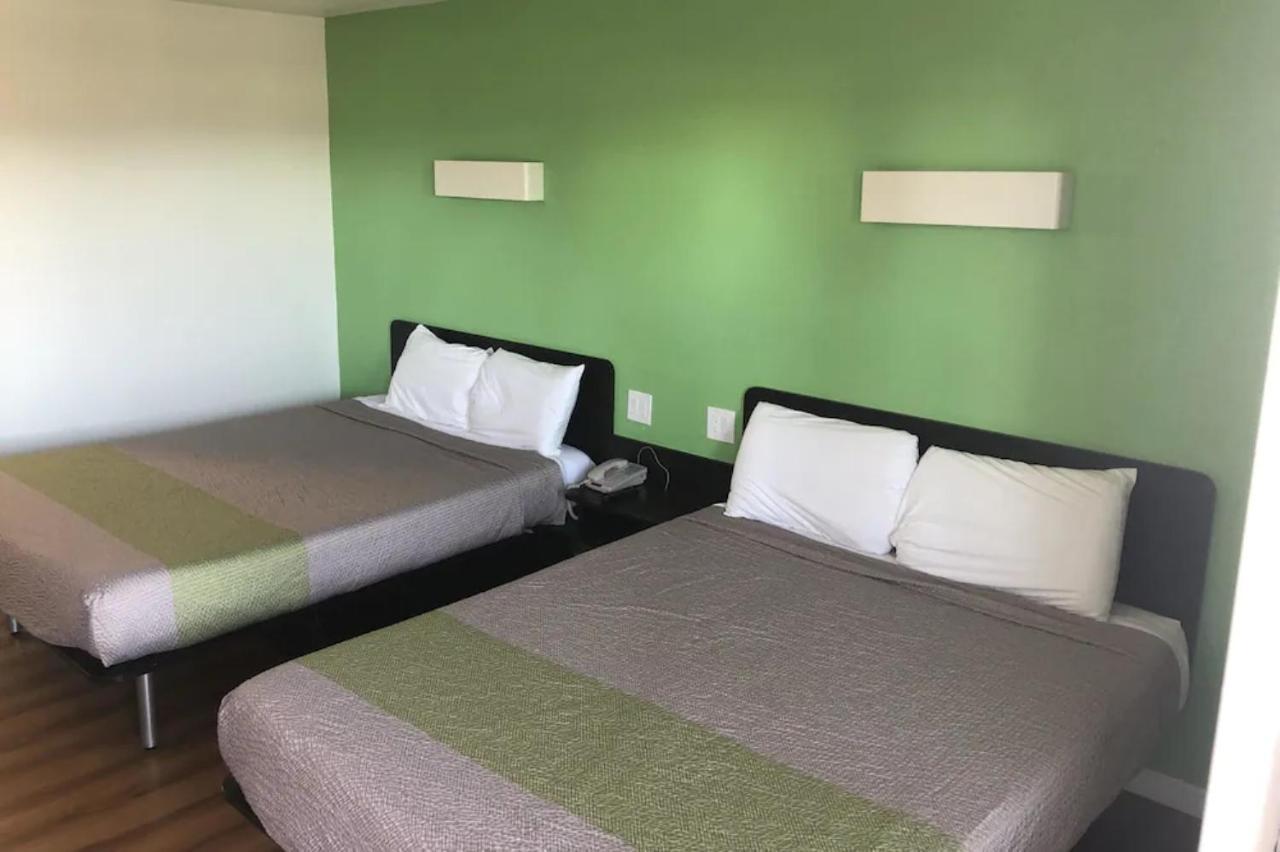 Motel 6-Barstow, Ca Екстер'єр фото