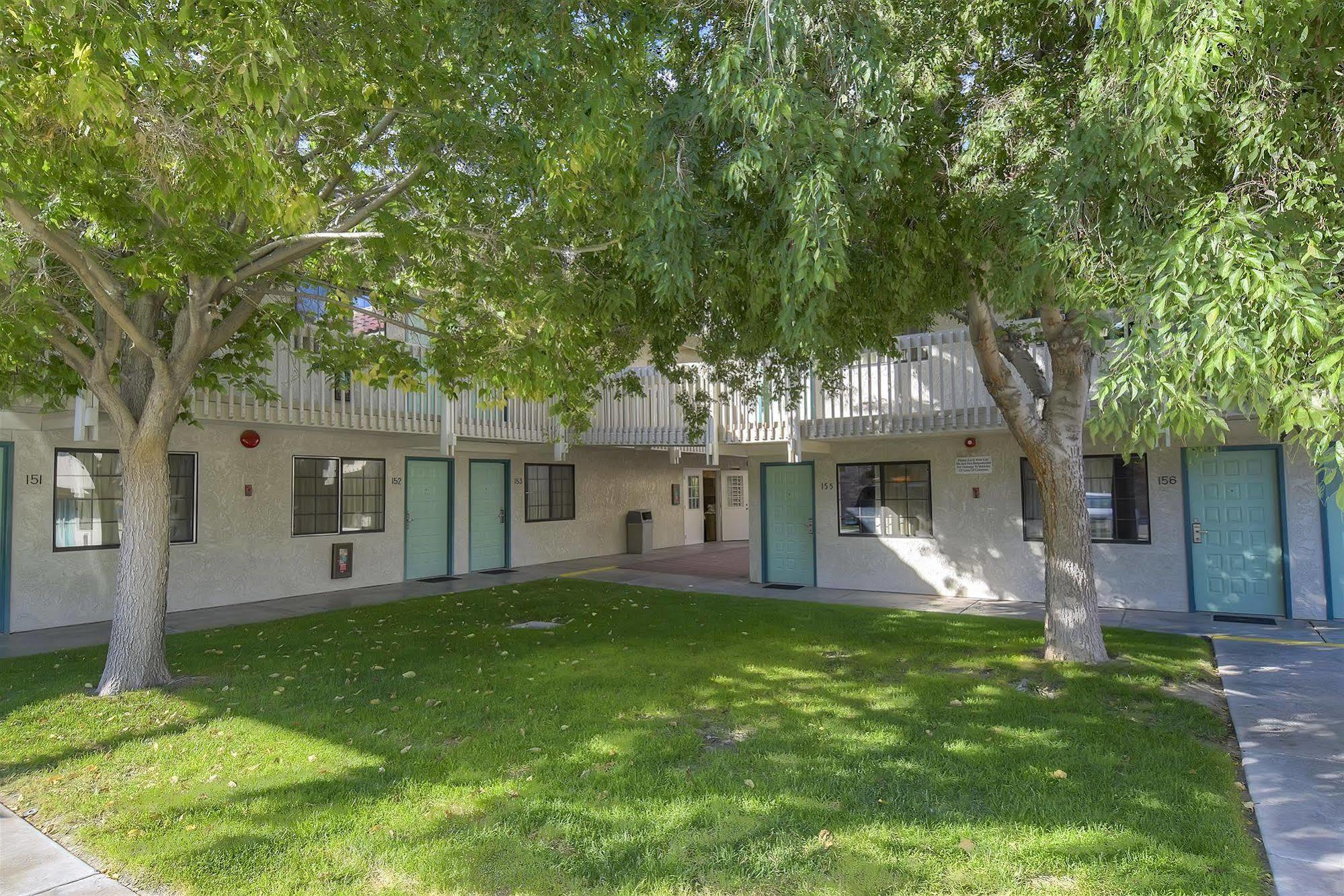 Motel 6-Barstow, Ca Екстер'єр фото