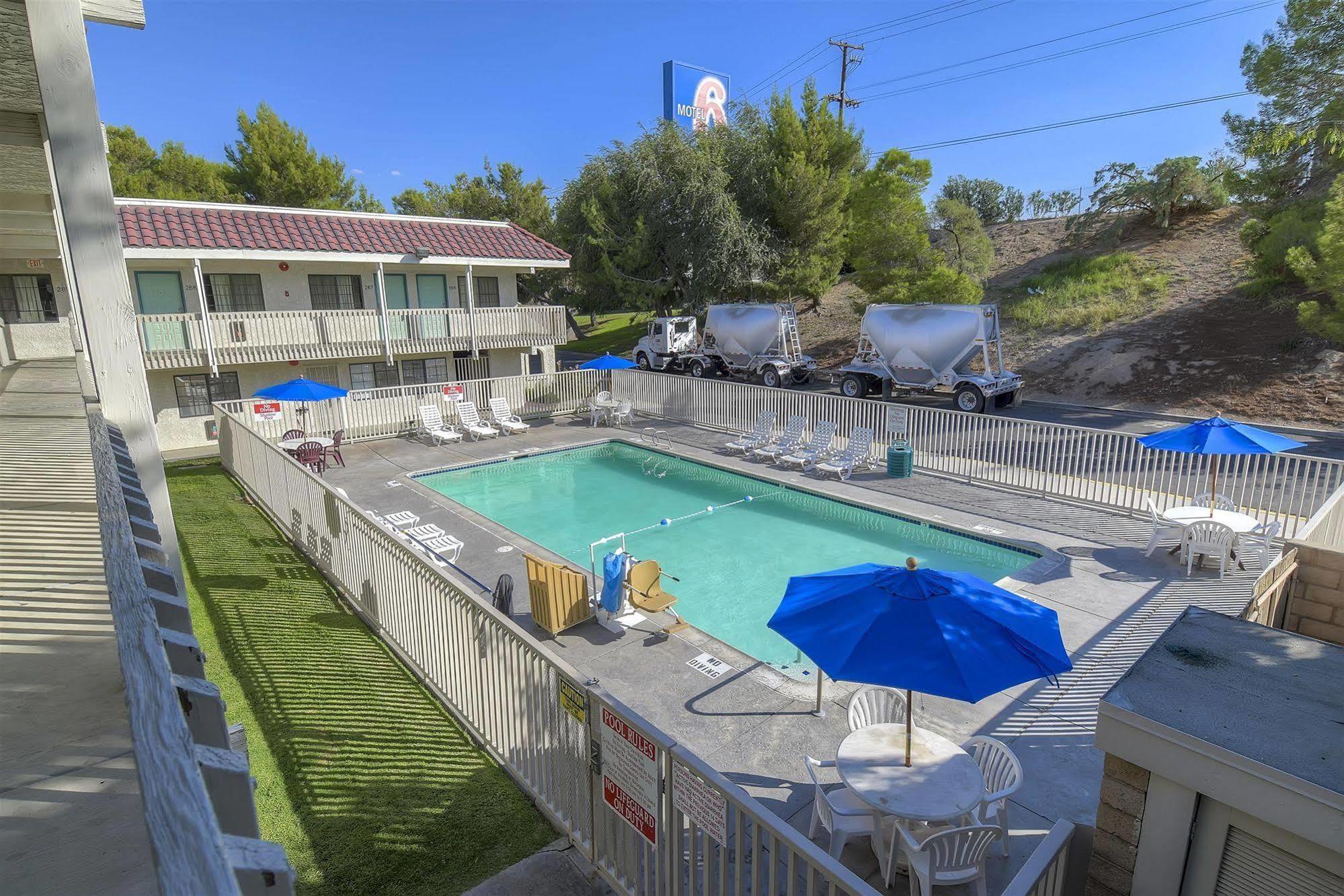 Motel 6-Barstow, Ca Екстер'єр фото